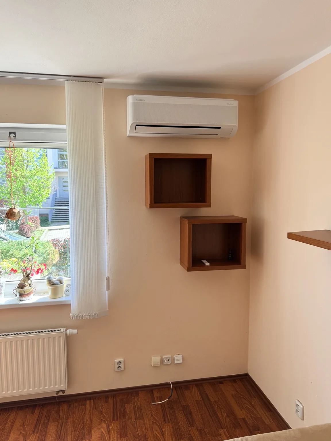 Dokončená instalace klimatizace Samsung WindFree Plzeň Vinice – TechnikMont, Radek Nejdl